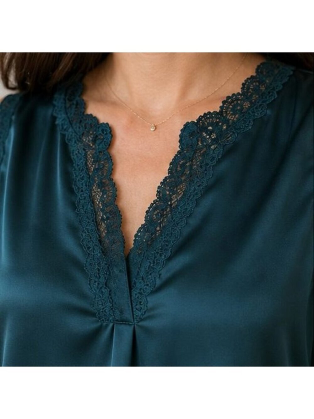 Teal Lace Trim Top - Picture 4 of 6
